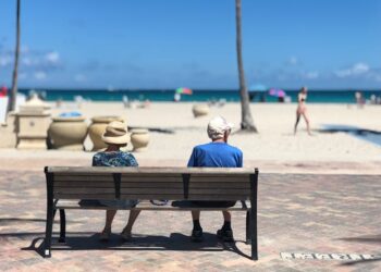Essential Retirement Planning Tips for Beginners: Navigating Your Financial Future