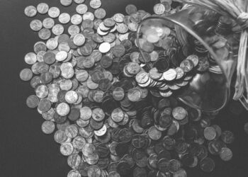 Stretching Every Dollar: Smart Budgeting Tips for Low-Income Families