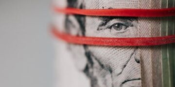 Smart Budgeting Strategies for Single Moms