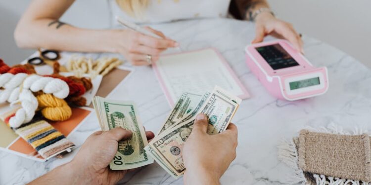 Mastering Money Management: Essential Budgeting Tips for Beginners