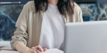 Smart Strategies for Debt Consolidation Without Harming Your Credit Score