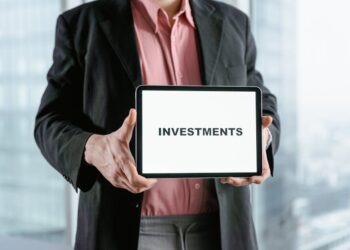 Smart Investment Strategies for Young Adults: Building Wealth Early