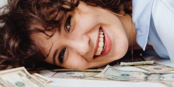 Mastering Your Money: A Beginner's Guide to Financial Literacy