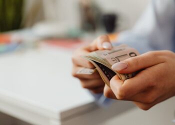 Essential Guide to Cryptocurrency Investing for Beginners