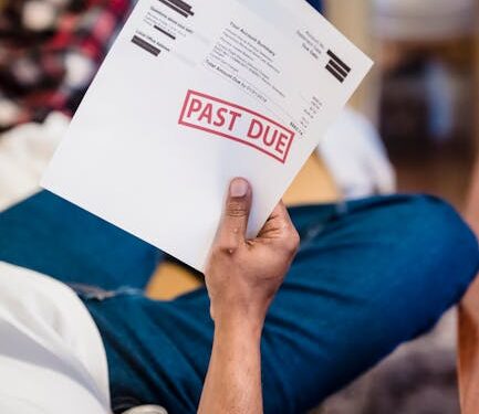 Balancing Love and Budgets: Essential Debt Management Tips for Couples